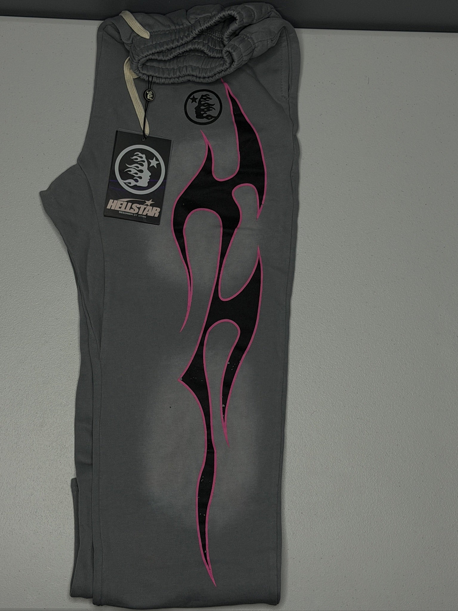 Hellstar Sweatpants -Grey/Pink