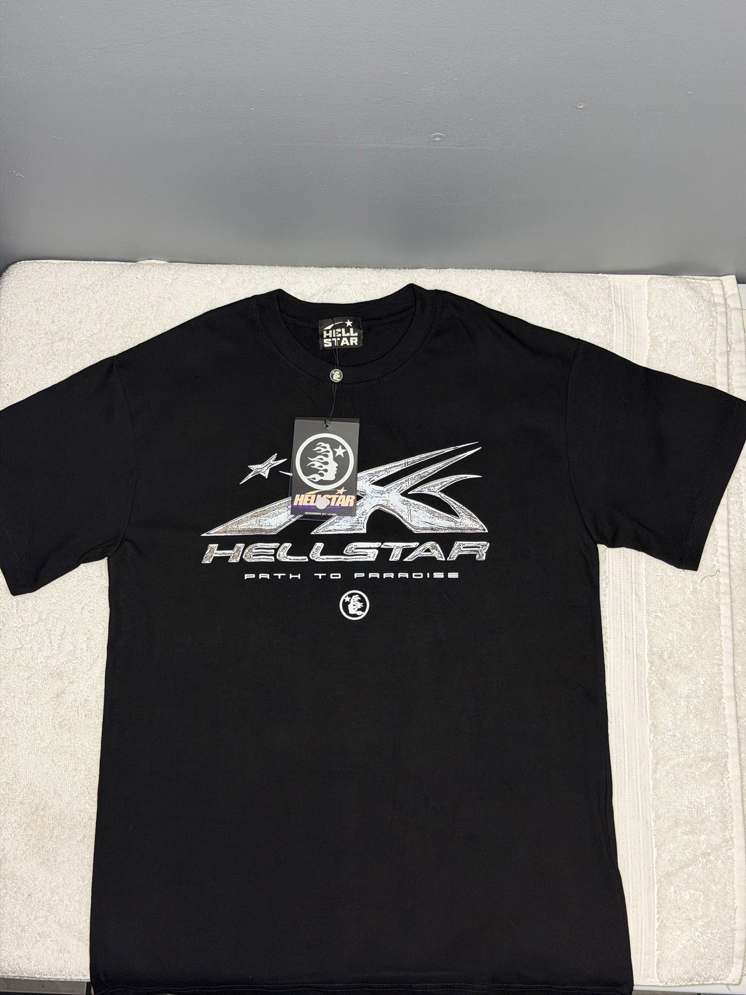 Hellstar Tee- Black